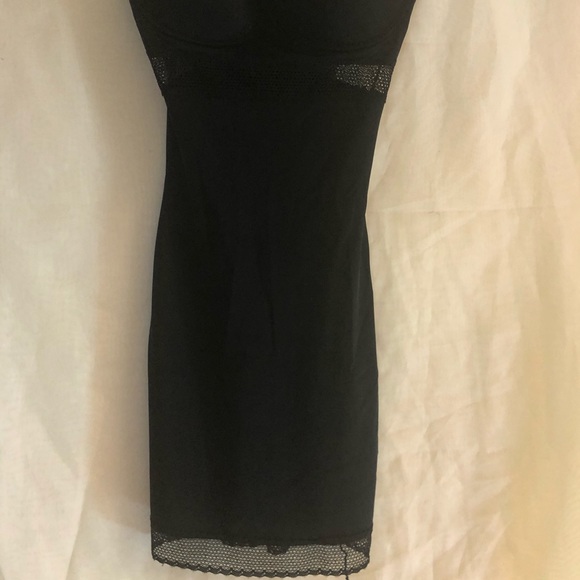 Sexy (Never Worn!) Women’s Slip - Picture 2 of 3